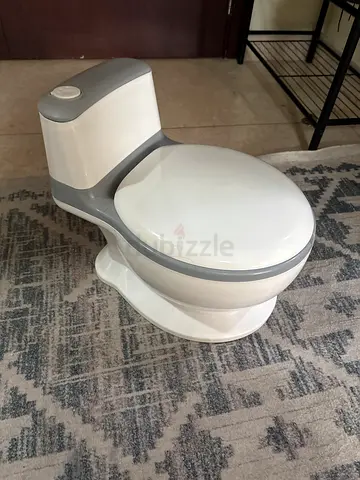 White and grey toddler potty seat with lid - good condition