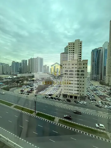 للايجار السنوى شقه  3 غرف  وصاله وبلكونه