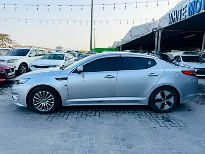 2013 KIA K5 photo 2