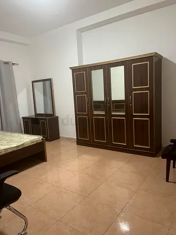 Sharjha Alnadha room available for rent