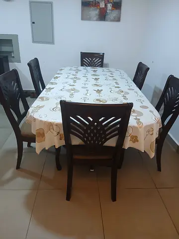 Dining table Full Set with 6 Chairs Wodden Made Used 1 Year in good Condition