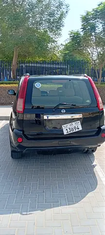 2011 Nissan X-TRAIL 照片 9