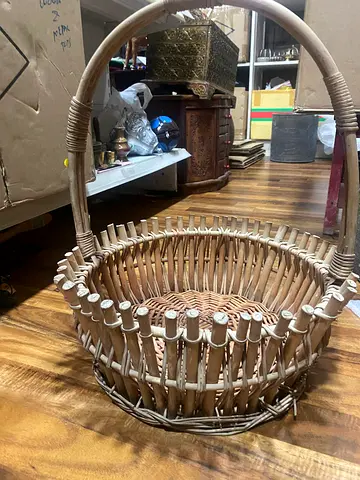 Handmade Wicker Basket with Handle large
