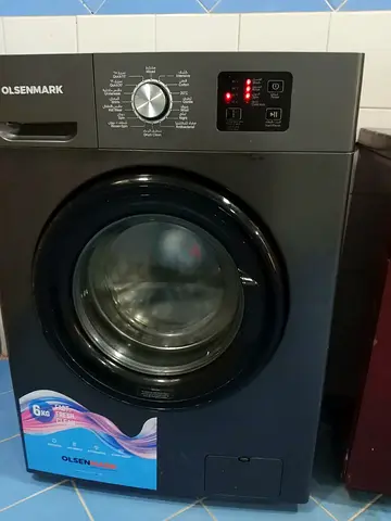 Olsenmark 6kg Front Load Washing Machine - Good Working Condition