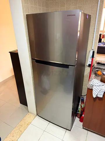 Samsung 500 Liters Stainless Steel Refrigerator same like new Condition