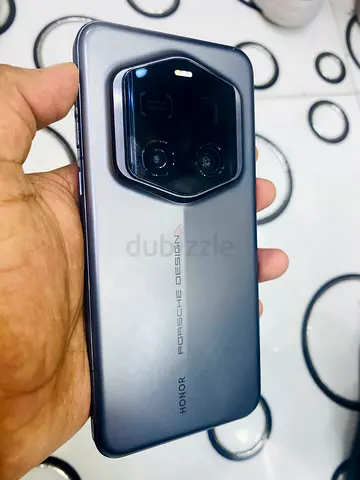 HONOR Magic7 RSR Porsche Design | 16GB RAM + 512GB | Chinese Version | Perfect Condition