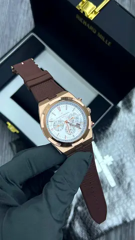 Vacheron Constantin Chronograph – Rose Gold Tone Luxury Watch