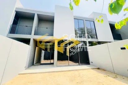 Elegant Unit | Brand New | Close to Entrance