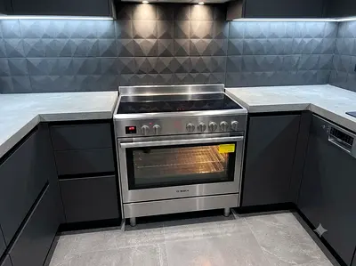 Bosch HCB738357M 90cm Freestanding Electric Range Cooker – Glass Ceramic Hob | Stainless Steel