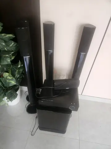 Harmon Karden Home theater