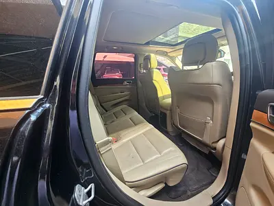 صورة 13 لـ 2012 JEEP GRAND CHEROKEE