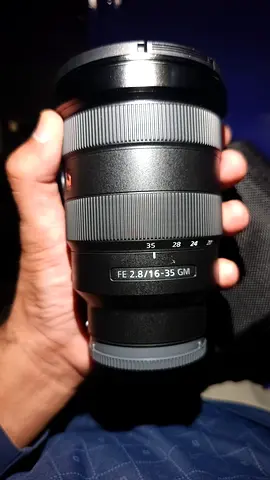 Sony FE 16-35mm f/2.8 GM Wide-Angle Zoom Lens - Good Condition