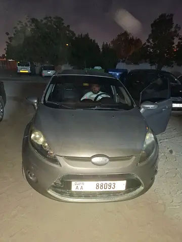 2011 FORD FIESTA 照片 1