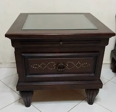 Antique corner table