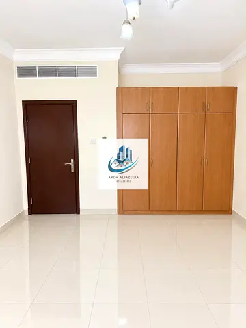 Spacious 2 bhk opposite sahara center