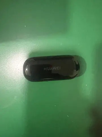 Huawei wireless earbuds with charging case - used, perfectly working fixed price