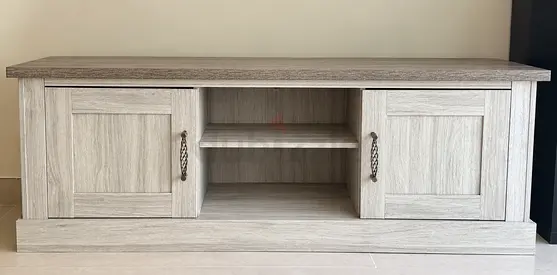 Light Oak TV Cabinet / Entertainment Unit with Storage