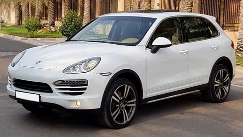 صورة 3 لـ 2015 Porsche CAYENNE