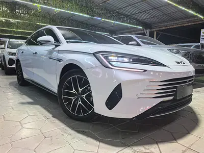 *** FINANCE, GCC, PLUG-IN HYBRID, TOP SPECS, 3Y WARRANTY PLUS 3Y SERVICE CONTRACT INCLUDED ***