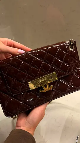 Chanel maroon quilted patent leather chain shoulder bag