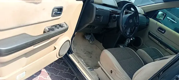 2011 Nissan X-TRAIL 照片 19