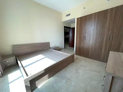 King bed frame will sell it today as Im leaving