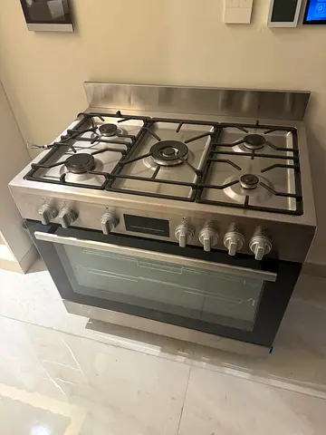 Beko 90x60cm Stainless Steel 5-Burner Gas Range  - Excellent Condition