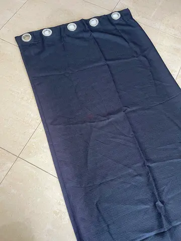 curtains dark blue