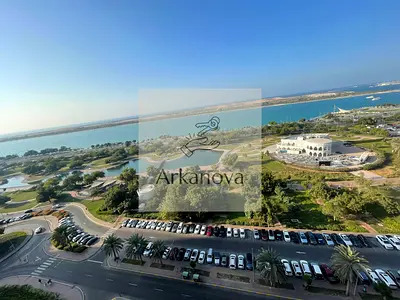Luxury Shell & Core Office | Corniche | 238 SQM | 2 Parking | NATURAL LIGHT| REQUIRED FIT-OUT👨‍🔧