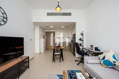 Furnished | Mid Floor | Pool view | Vacant