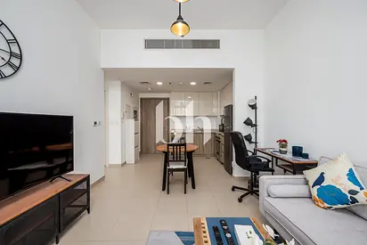Furnished | Mid Floor | Pool view | Vacant