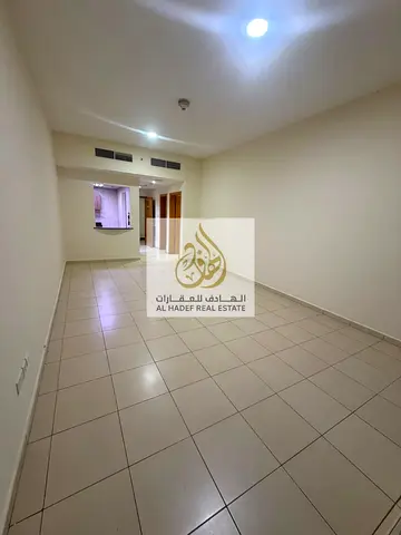 أكيد، تقصد **أقوى صياغة لإعلان بيوت**. هذه نسخة تسويقية أفضل: شقة غرفة وصالة للإيجار السنوي – أبراج عجمان ### 🏡 غرفة وصالة مميزة للإيجار السنوي في