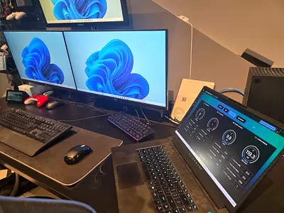 Alienware m17 R5 AMD – Ryzen 9 | RX 6850M XT 12GB | 32GB | 1TB