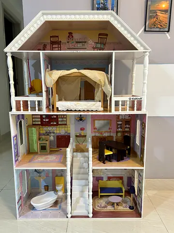 KidKraft Dollhouse