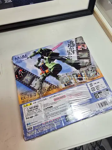Bandai Gundam RX-78-2 Model Kit (sealed box) - 1/144 scale