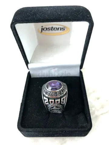 Graduation Ring AUS with Purple Stone (Never Worn)