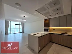 SPACIOUS 2 BHK + STORE - SEMI-FURNISHED - MODERN LIVING - CLOSE TO EXIT