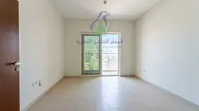 Master 2 Bedroom Apartment with Living Room Free Parking Open Kitchen Panoramic Open View Dubai Exit