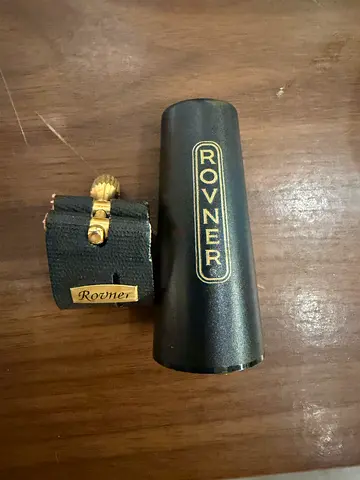 Rovner Ligature and cap