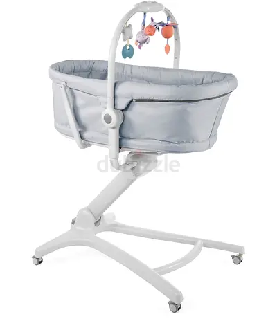 Chicco crib convertable to high chair with adjustable height