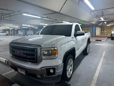 GMC Sierra 1500 SLE 2015 - GCC Specs - Excellent Condition