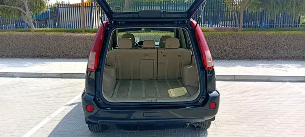 2011 Nissan X-TRAIL 照片 15