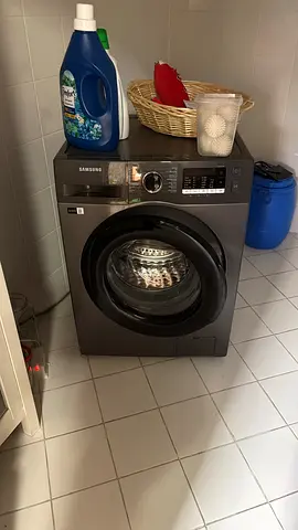 Samsung front-load washing machine - 8kg, dark grey, good condition
