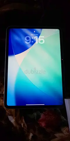 Apple iPad M5 11 inch with waranty