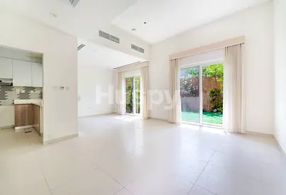 Single Row | Vacant on Transfer | Close to Amenities