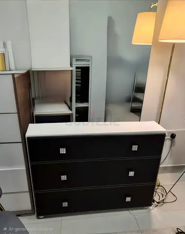 Black 3-Drawer Dresser / Chest in Good Condition