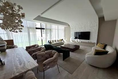 Luxury Villa | 3Bed+Maid | Fully Upgraded