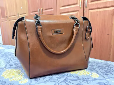 Genuine leather brown LOCUS handbag - medium size, good condition
