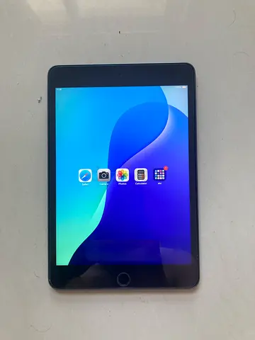 iPad mini 5th generation (2019) refurbished, WiFi, 3GB RAM, 64 GB storage, A2133