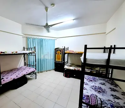 Affordable Bed Space for Indian Working Males